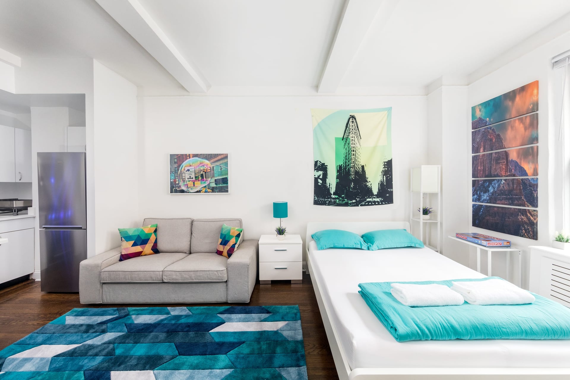 Bryant Park Studio interior — view 3.