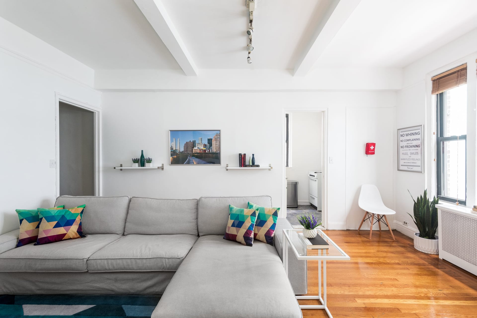 Midtown Studio interior — view 4.