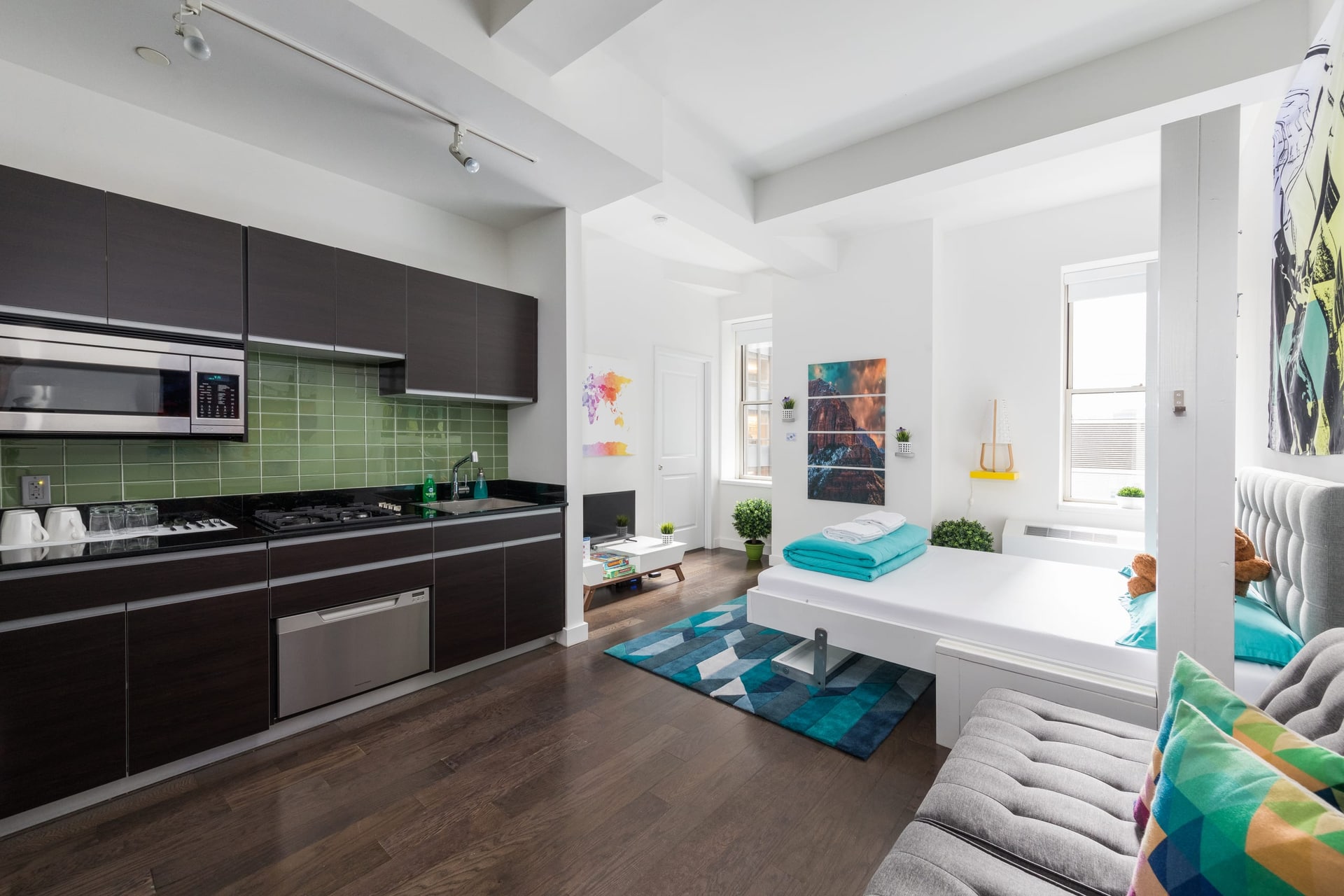 Bright interior at Pier 15 Studio.